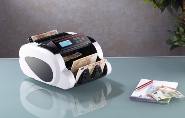 Compteuse de billets avec contrôle en temps réel