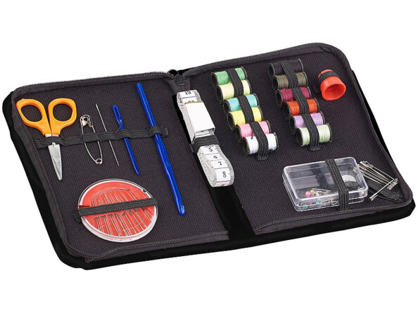 Kit de couture à emporter - 59 pièces