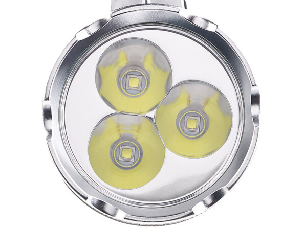 Lampe torche à LED CREE "TRC-2300.ak" - 2300 lm