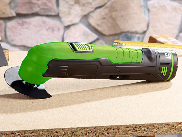 Outil multifonction 10.8 V AGT et 37 accessoires