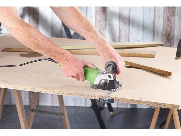 Scie circulaire plongeante ''AW-650.ts''