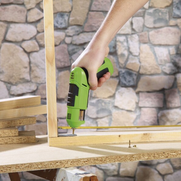 Visseuse sans fil à chargement automatique d'embouts AGT