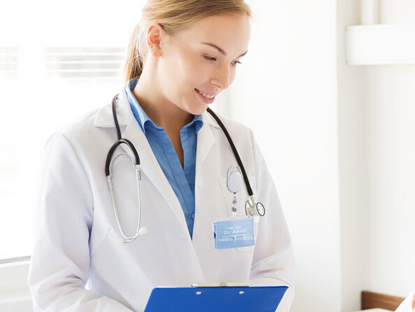 Porte-badges avec enrouleur mise en situation