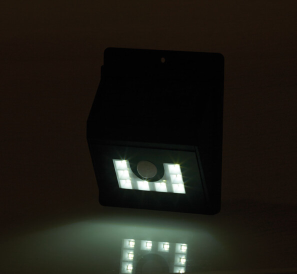 3 appliques solaires à LED 180 lm avec détecteurs de mouvement/obscurité