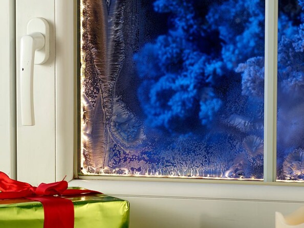 Bande à LED 5 mètres - blanc + adaptateur secteur