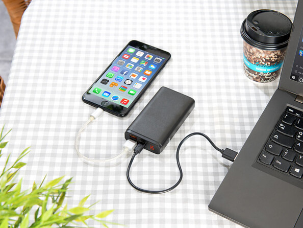 Batterie externe 10 Ah avec Quick Charge 3.0 et USB-C Power Delivery PB-510.pd