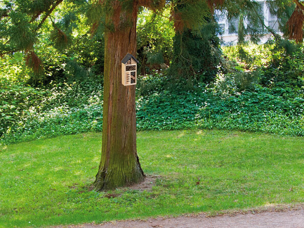 Hôtel à insectes. Idéal pour les jardiniers et les amis de la nature