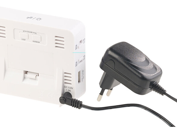 Réveil à projection 2en 1 avec son adaptateur secteur