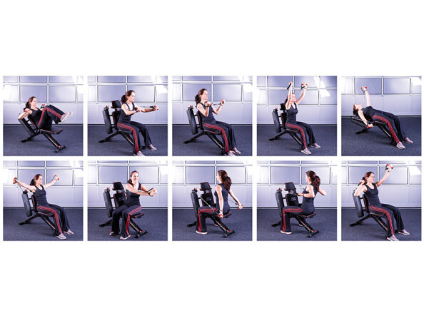 Musculation de l'ensemble du corps réalisée par une femme à l'aide d'un appareil de musculation