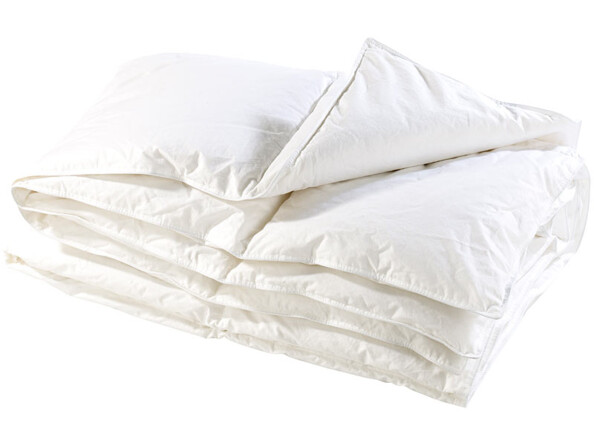 Couette fabriquée à partir de 60 % de duvet de canard blanc, 40 % de plumes de canard blanc