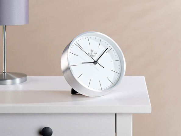 Horloge murale design Ø 15 cm avec mécanisme à quartz