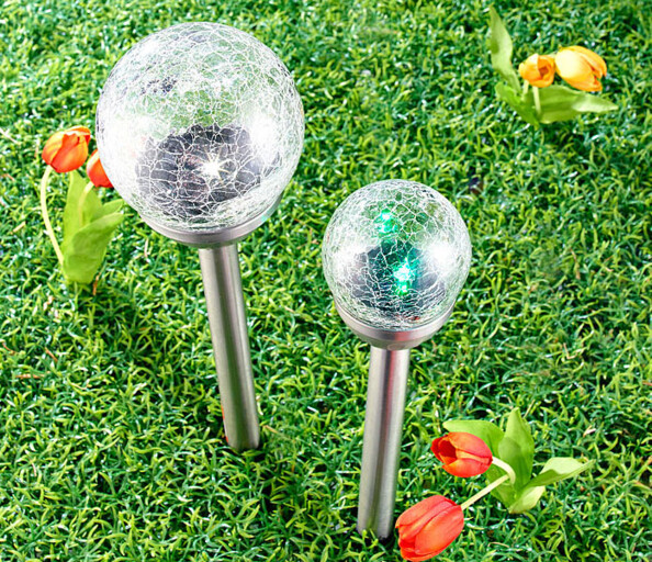 Lot de 2 lampes solaires à LED changeante - 27 cm