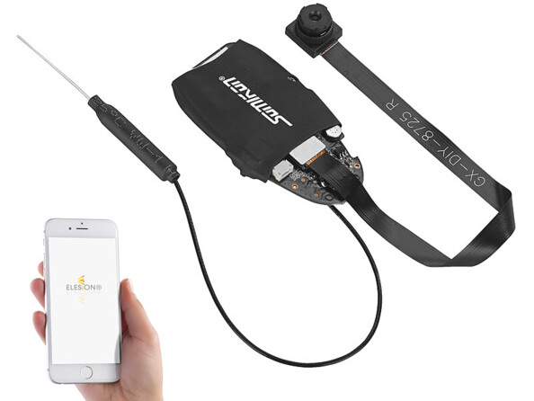 Mini caméra Full HD connectée mise en situation. Vue du kit avec appli