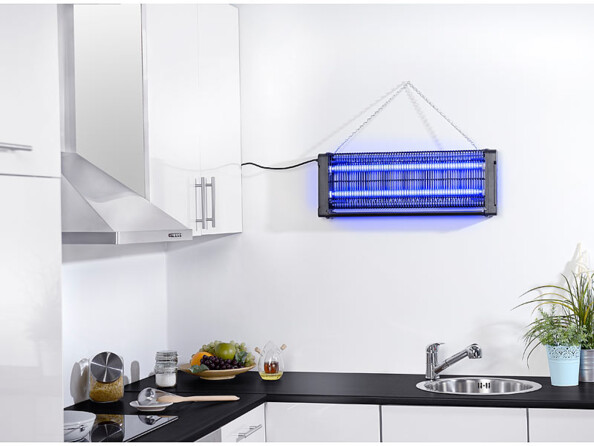 Modèle Piège à insectes 2000 V avec tubes UV interchangeables IV-640