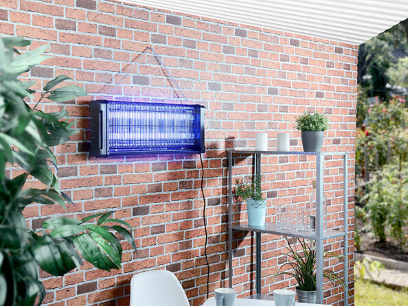 Piège à insectes 2000 V IV-640