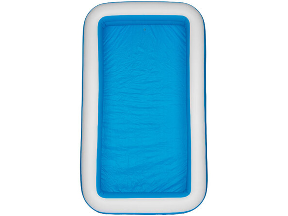 Piscine gonflable vue de haut avec bords supérieurs blanc aux coins arrondis avec fond et bords bleus