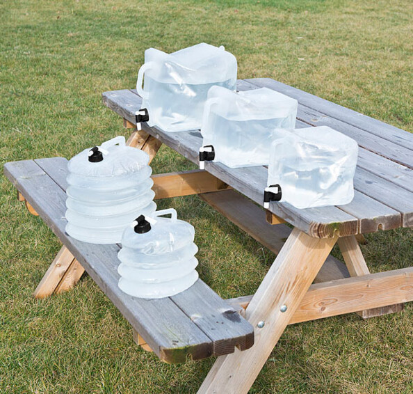 Bidon pliable cubique avec robinet intégré - 20 L Semptec. Adapté au contact alimentaire : convient à l'eau de boisson