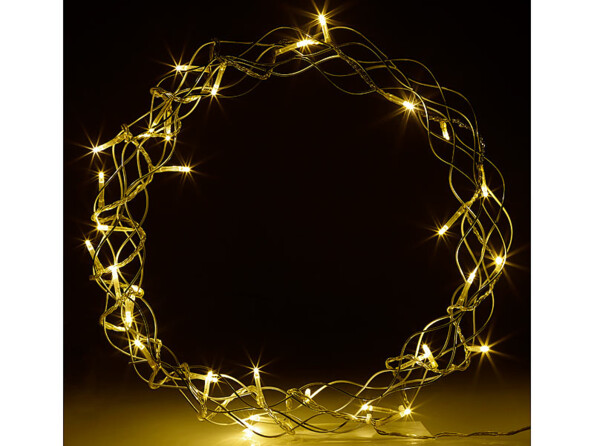 Couronne LED allumée dans l'obscurité