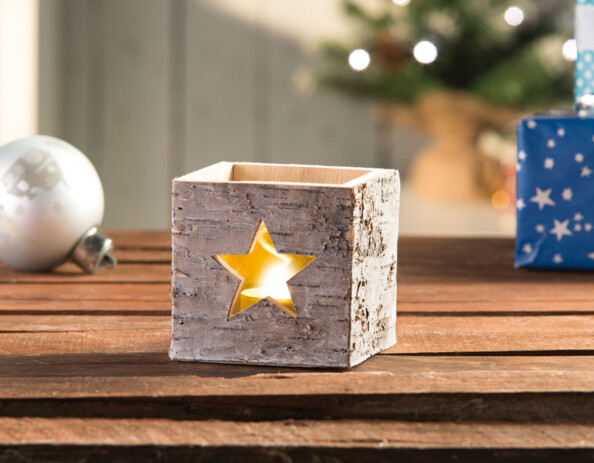 Photophore en bois motif étoile