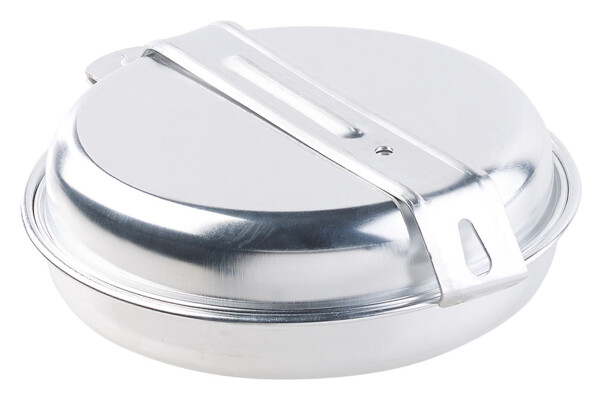 Set de 8 ustensiles de cuisine en aluminiun spécial camping