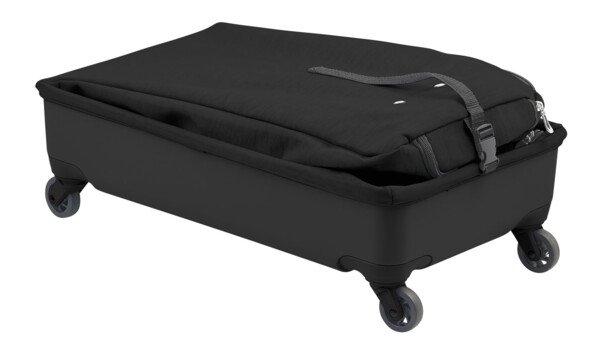 Pour ranger le trolley il suffit de le plier, chose impossible avec une grande valise