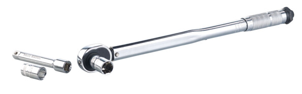 Clé dynamométrique professionnelle 28 – 210 Nm avec douilles et rallonge