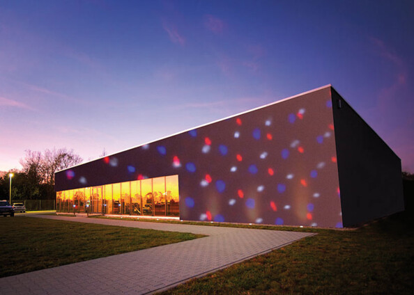 Projecteur effet chute de neige à LED blanches & multicolores