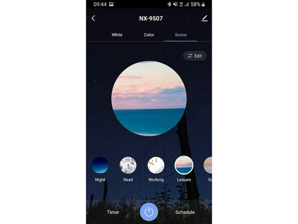 Projecteur laser "ciel étoilé" connecté avec haut-parleurs