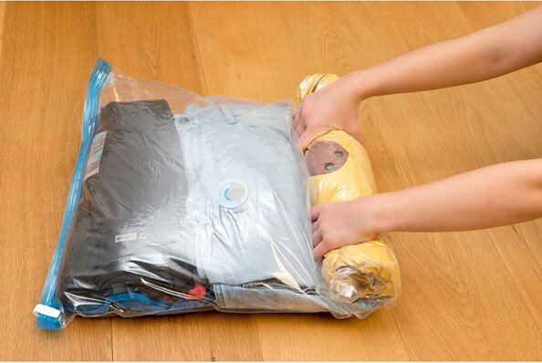 Sacs de rangement sous vide pour textiles (x3) - 50 x 80 cm