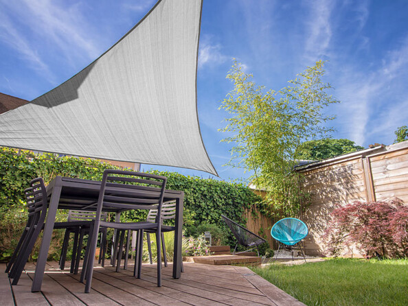 Voile d'ombrage triangulaire - 3 x 3 x 4,25 m - Gris Royal Gardineer
