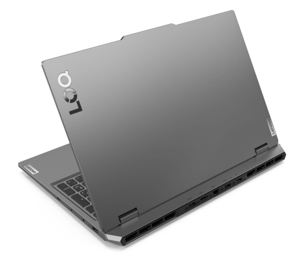 Vue arrière du PC portable pour gamer Lenovo LOQ 15IAX9 coloris gris lunaire à moitié fermé