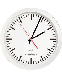 Horloge de Gare - Version Radio Pilotee
