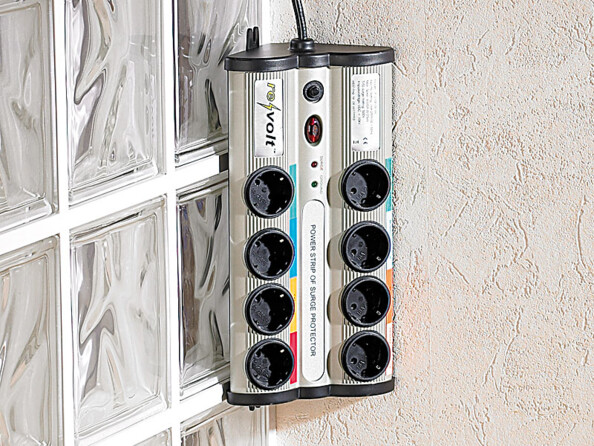 Bloc Multiprise multimédia de coin