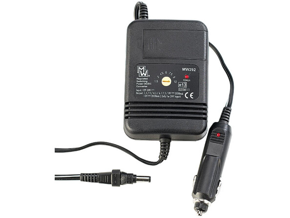 Convertisseur de tension DC/DC. Tension de sortie réglable : 1,5 / 3 / 4,5 / 6 / 7,5 / 9 / 12 V DC