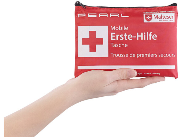 2 trousses de premiers secours 24 pièces