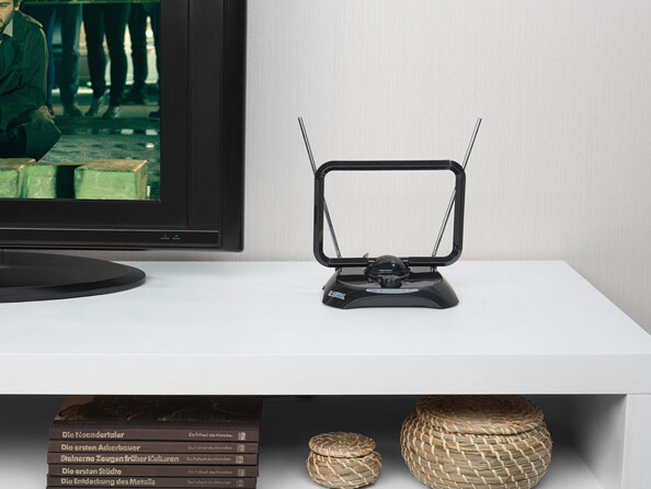 Antenne active DVB-T ''TX-300.tr'' pour TNT et radio