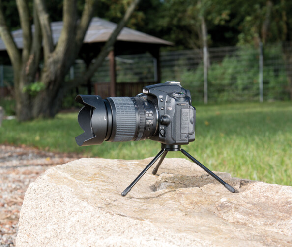 Mini trépied 1/4" à hauteur réglable (8 à 13 cm)