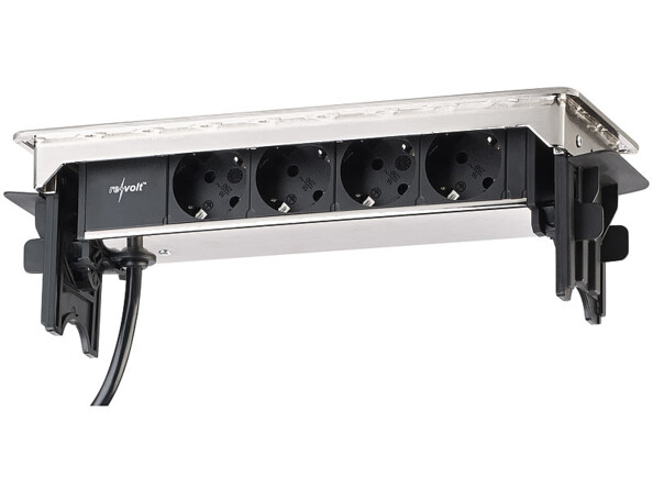 Idéale pour éviter les emmêlements de câbles, cette multiprise offre un gain de place non négligeable