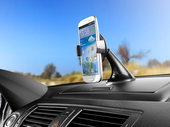 Support auto universel pour smartphone