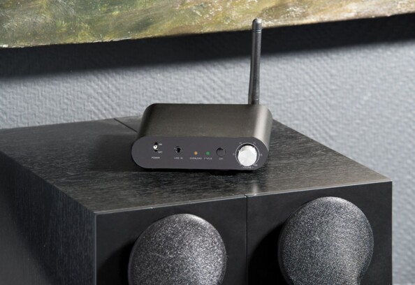 Système de transmission audio sans fil avec amplificateur