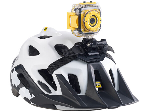 Pour enfant, mais une véritable caméra sport. Car de nombreux accessoires sont prévus pour accompagner ses exploits sportifs