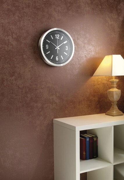 Horloge murale design avec caméra vidéo HD intégrée