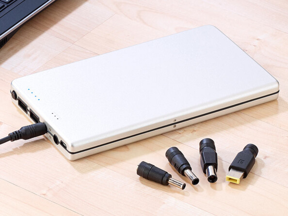 Batterie de secours 45 000 mAh avec adaptateurs PC et Mac jusqu'à 2012