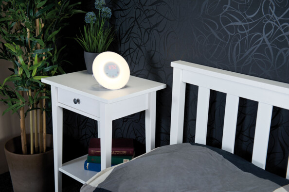 Radio-réveil "Wake-up". Mis en situation de nuit