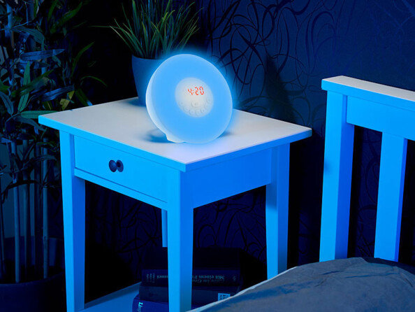 reveil lumineux eveil lumiere avec lampe led 5 couleur éclairage vert