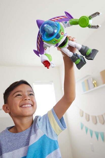 Figurine Buzz l'Éclair Super Armure - 17 cm