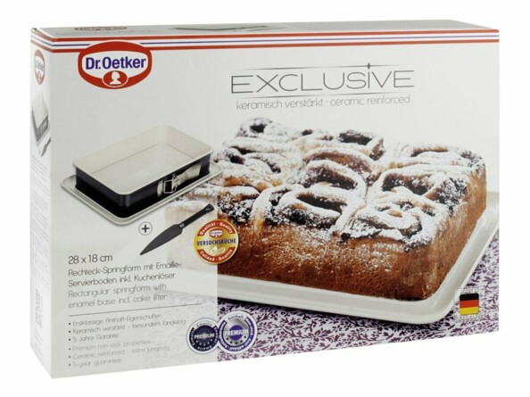Packaging du moule à charnière Dr. Oetker Exclusive avec une capacité de 2,5 litres.