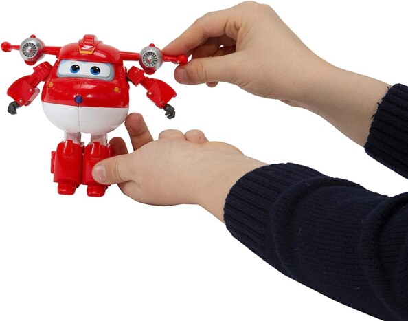 Manipulation du robot avion Paul Super Wings