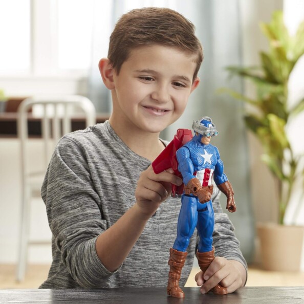 Enfant équipe Captain America de son jetpack
