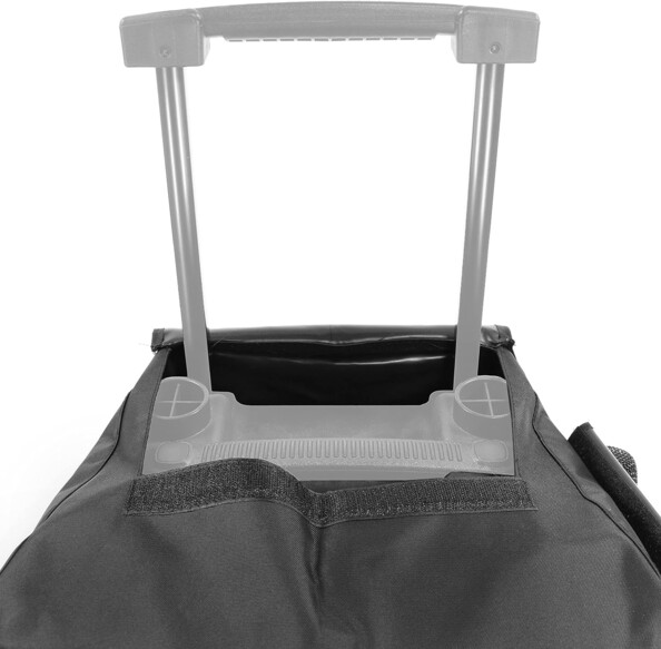 Zoom sur l'ouverture du dessus de la housse de protection avec poignée télescopique passée et déployée